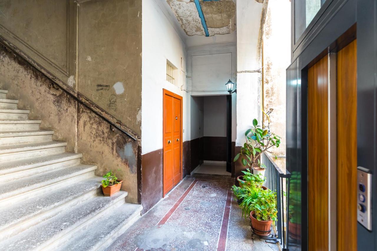 Lopez 20 A Big Family Apartment By Napoliapartments Exterior photo